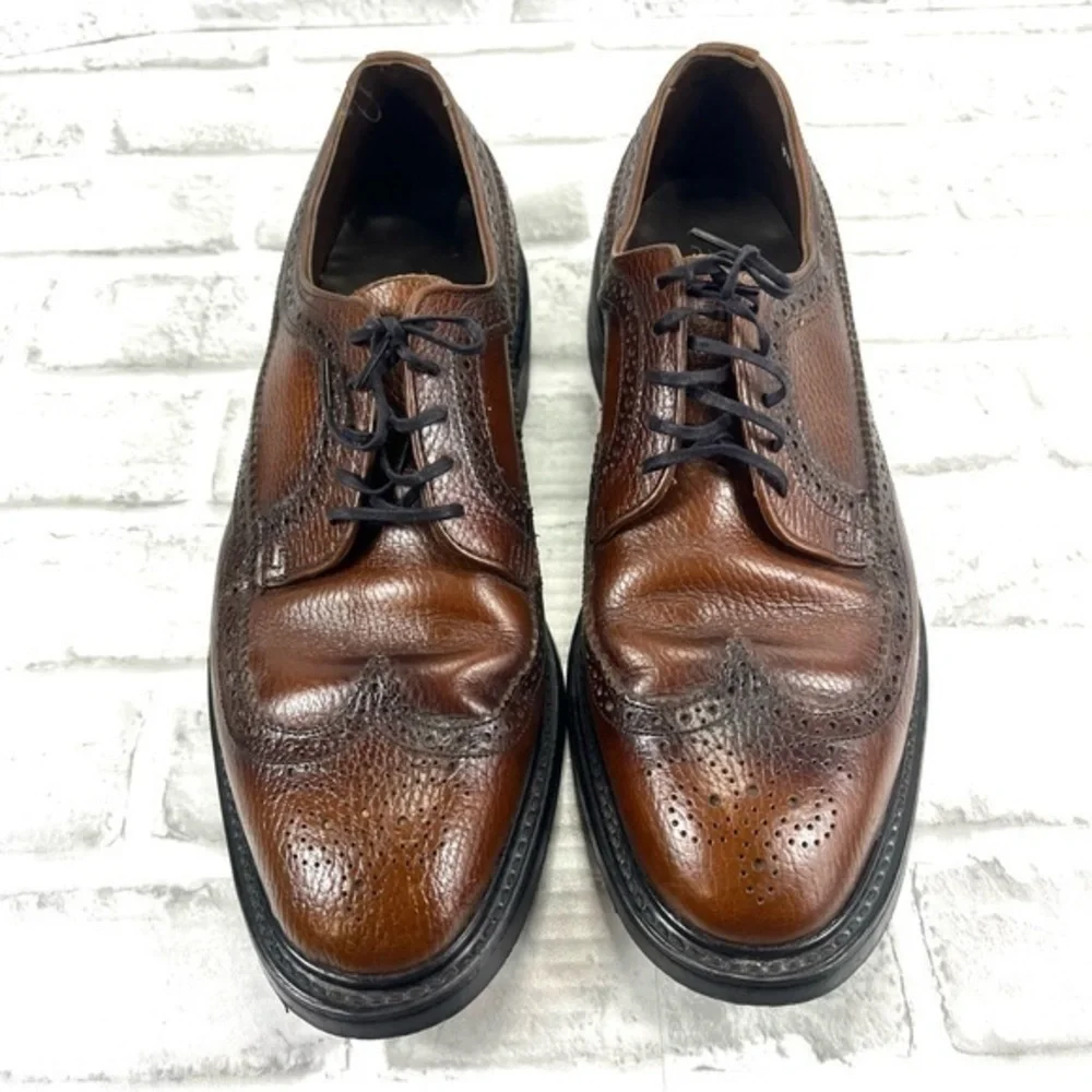 British Walkers Wingtip Dress Shoes Men SZ 9.5 D Brown Leather RARE Vintage